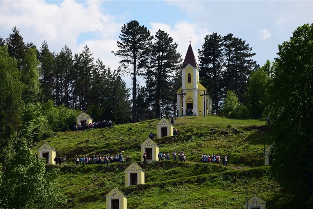 Čičmany, Rajecká Lesná, Rajecké Teplice - Slovensko, Slovensko - foto 2