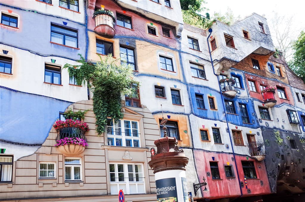 Po stopách Hundertwassera - Rakúsko, Rakúsko - foto 5