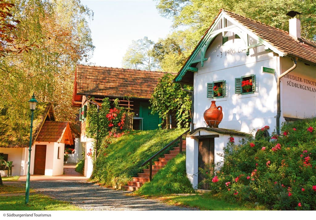 "Uhudler" a iné zaujímavosti Burgenlandu - Rakúsko, Rakúsko