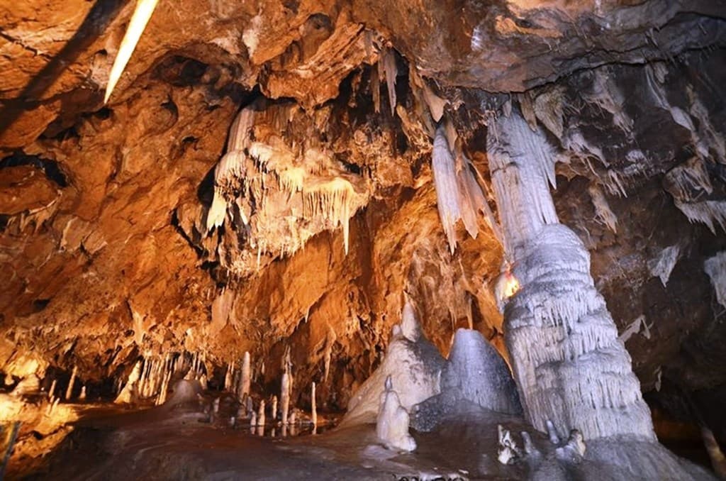 Macocha a Baťov kanál - Česká republika, Česká republika