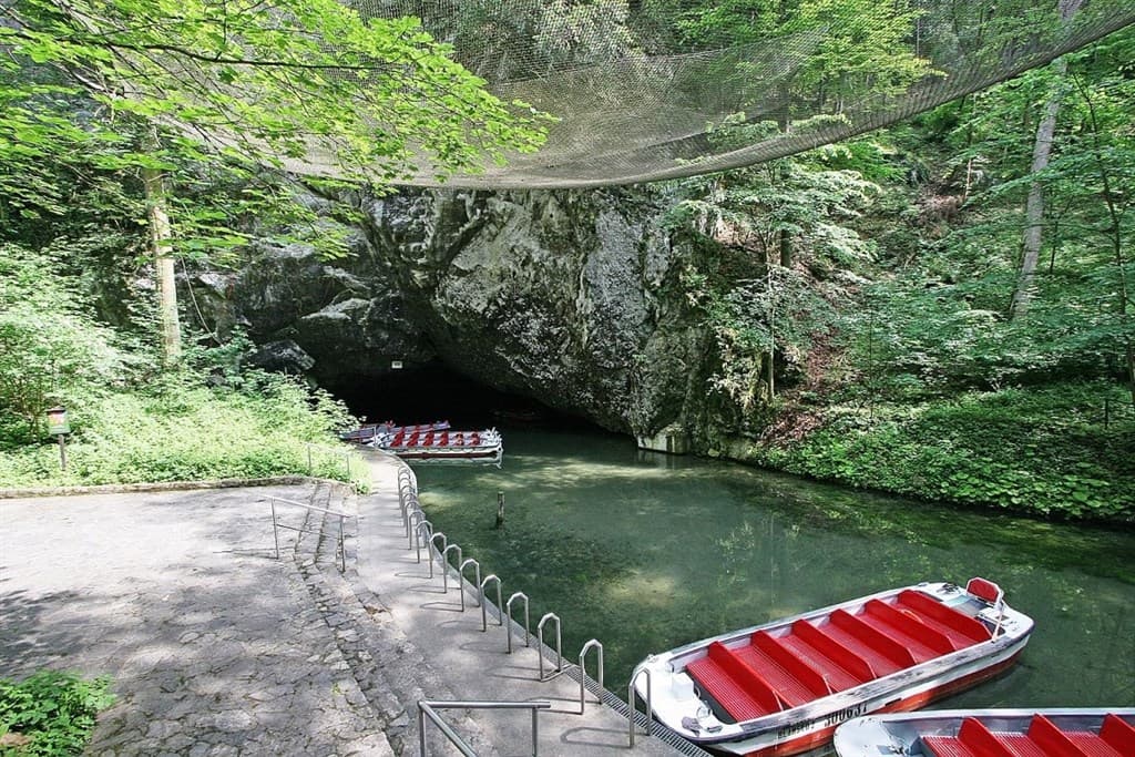 Macocha a Baťov kanál - Česká republika, Česká republika - foto 4