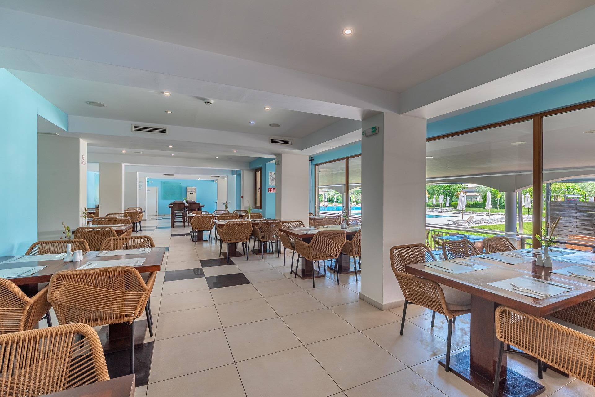 Sunrise All Suites Resort - Obzor, Bulharsko - foto 15