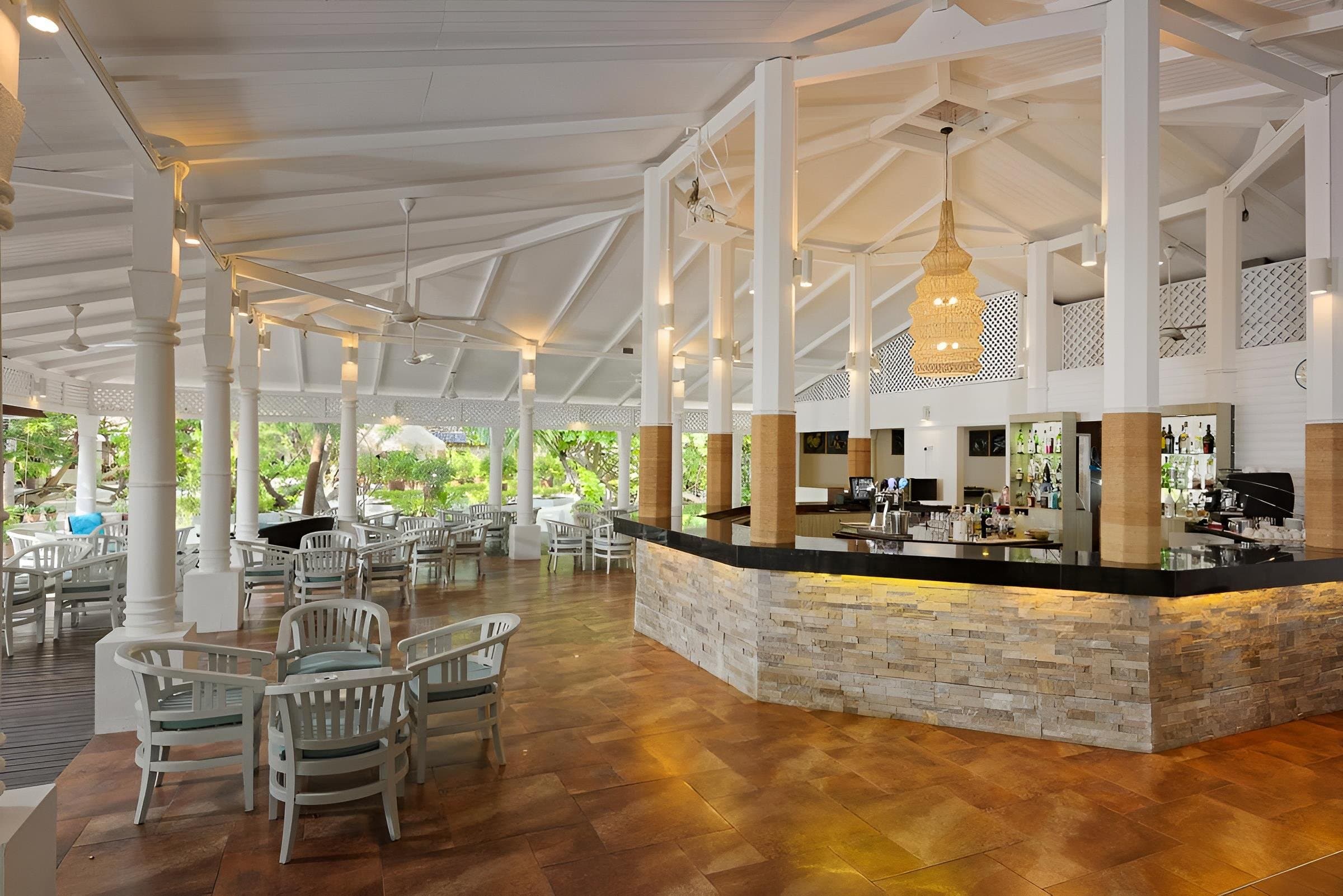 Embudu Village - Maldivy, Maldivy - foto 11
