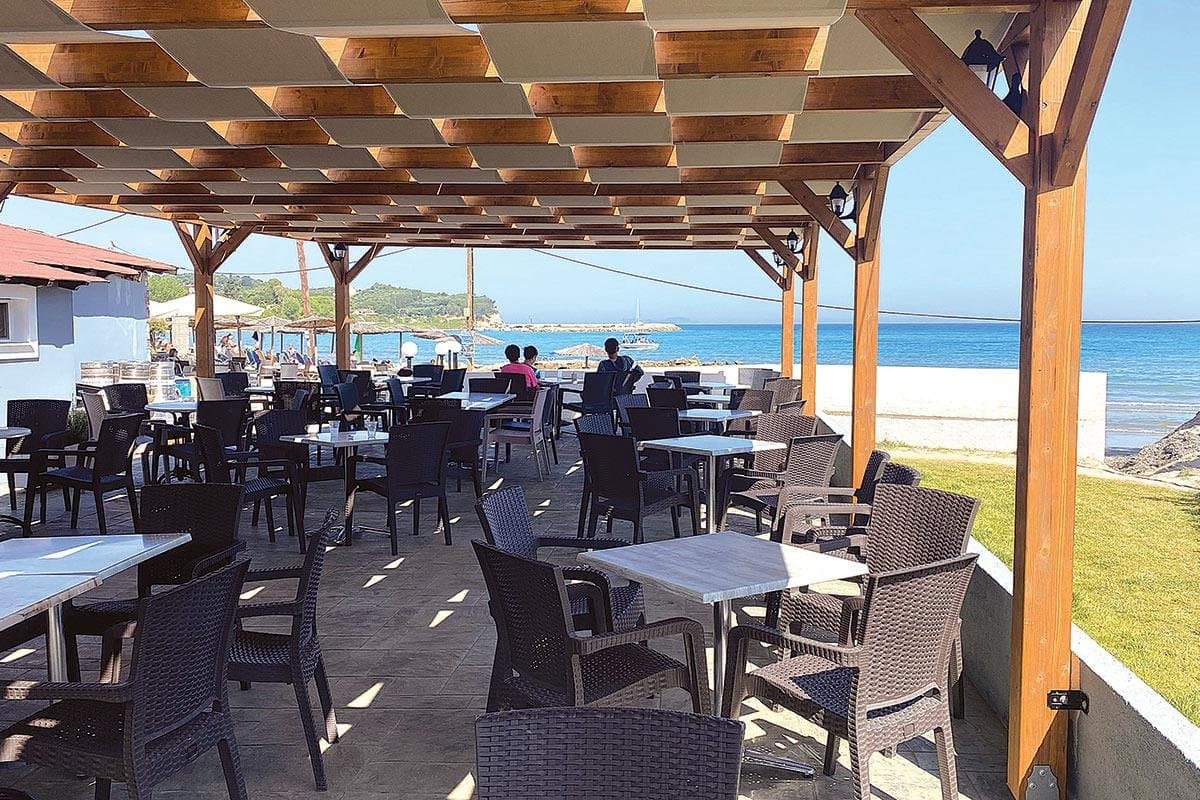 Angela Beach - Korfu, Grécko - foto 11