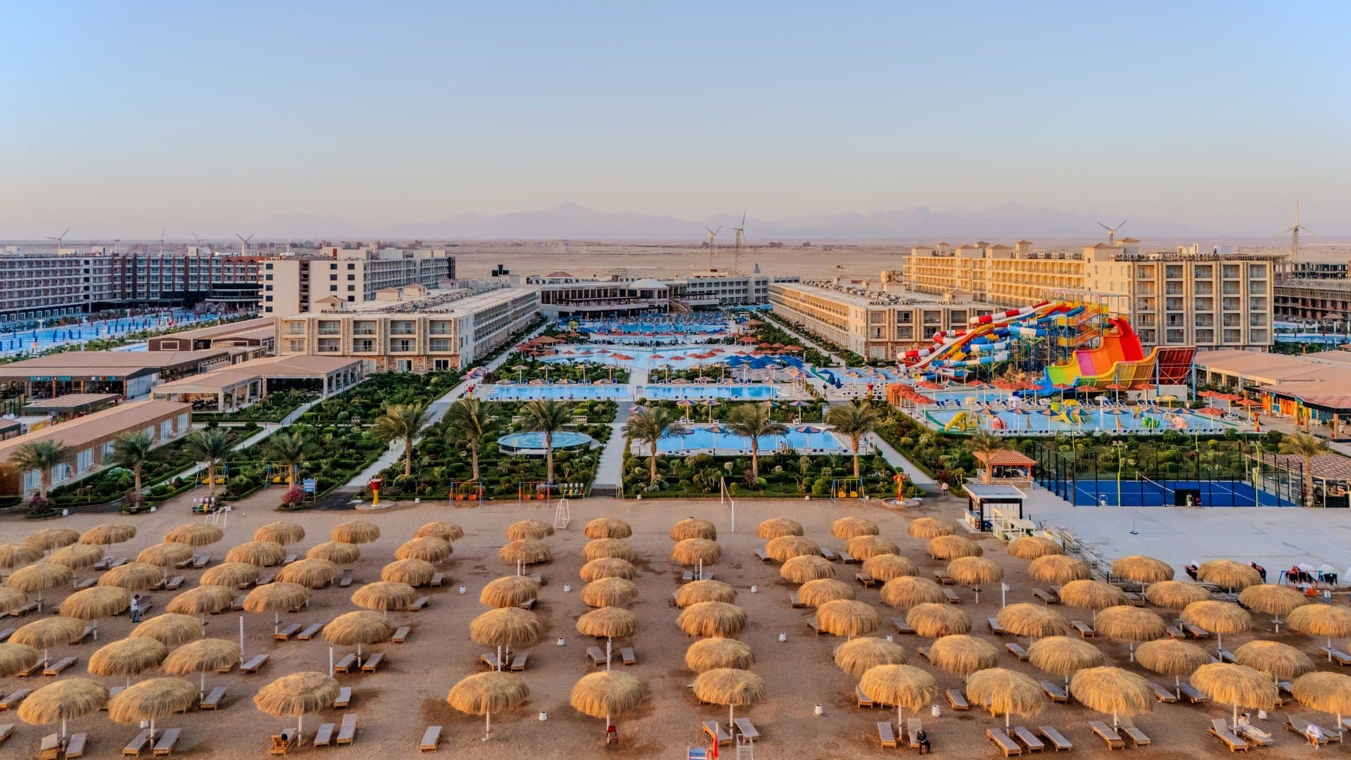 Rewaya Inn Resort ex. Hawaii Paradise - Popis pláže