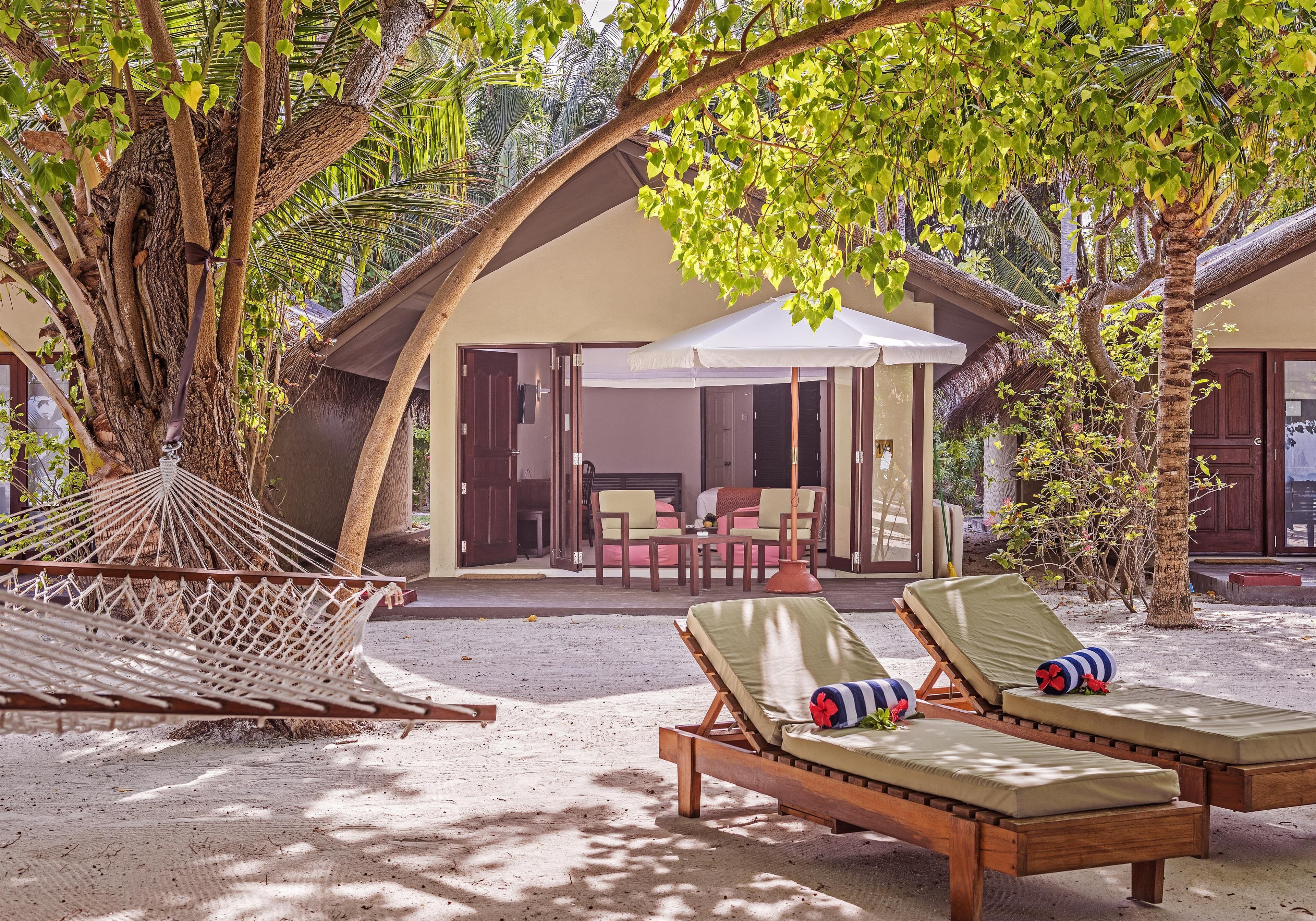 ADAARAN SELECT HUDHURAN FUSHI - Maldivy, Maldivy - foto 7