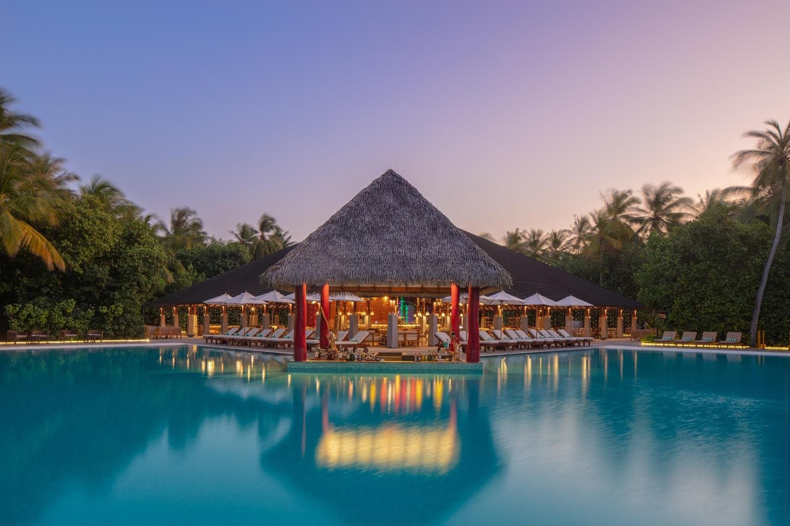 ADAARAN SELECT MEEDHUPPARU & PRESTIGE WATER VILLAS - Popis hotela