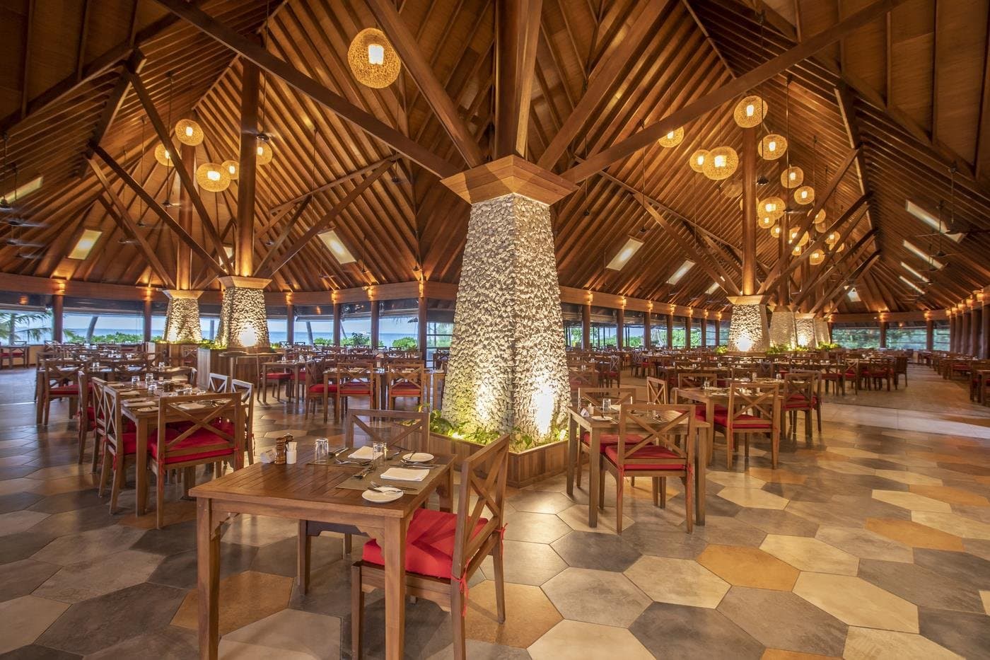 Reethi Faru Resort - Maldivy, Maldivy - foto 16