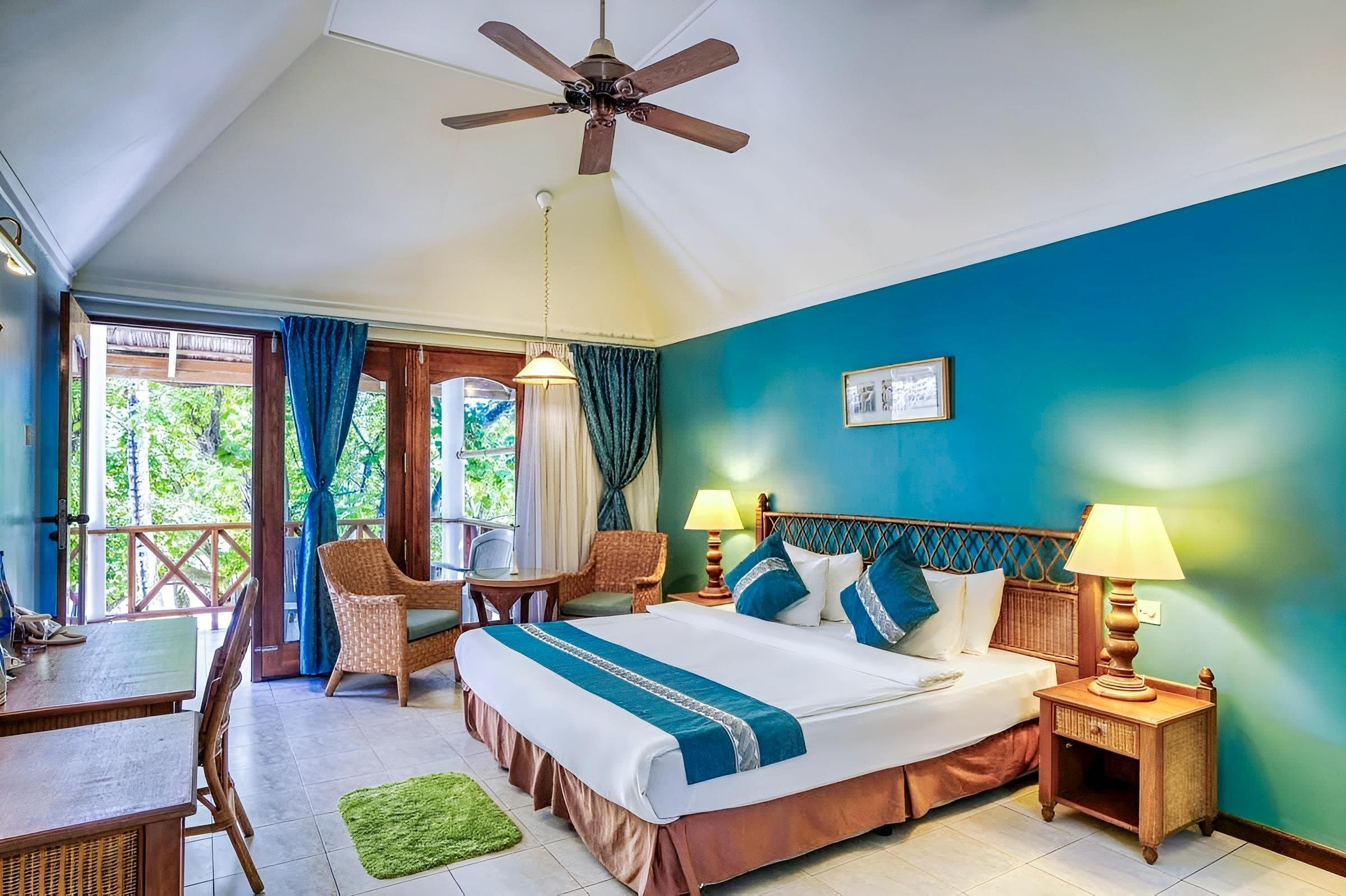 Fihalhohi Island Rezort - Maldivy, Maldivy - foto 14
