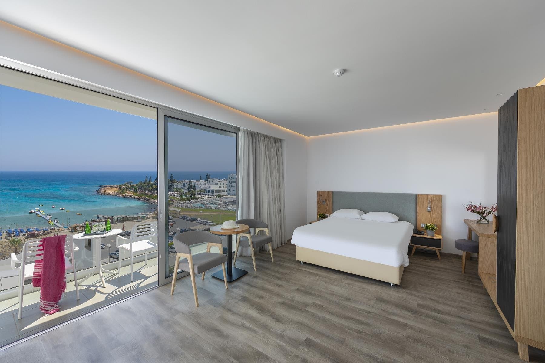 Protaras Plaza - južný Cyprus, Cyprus - foto 3