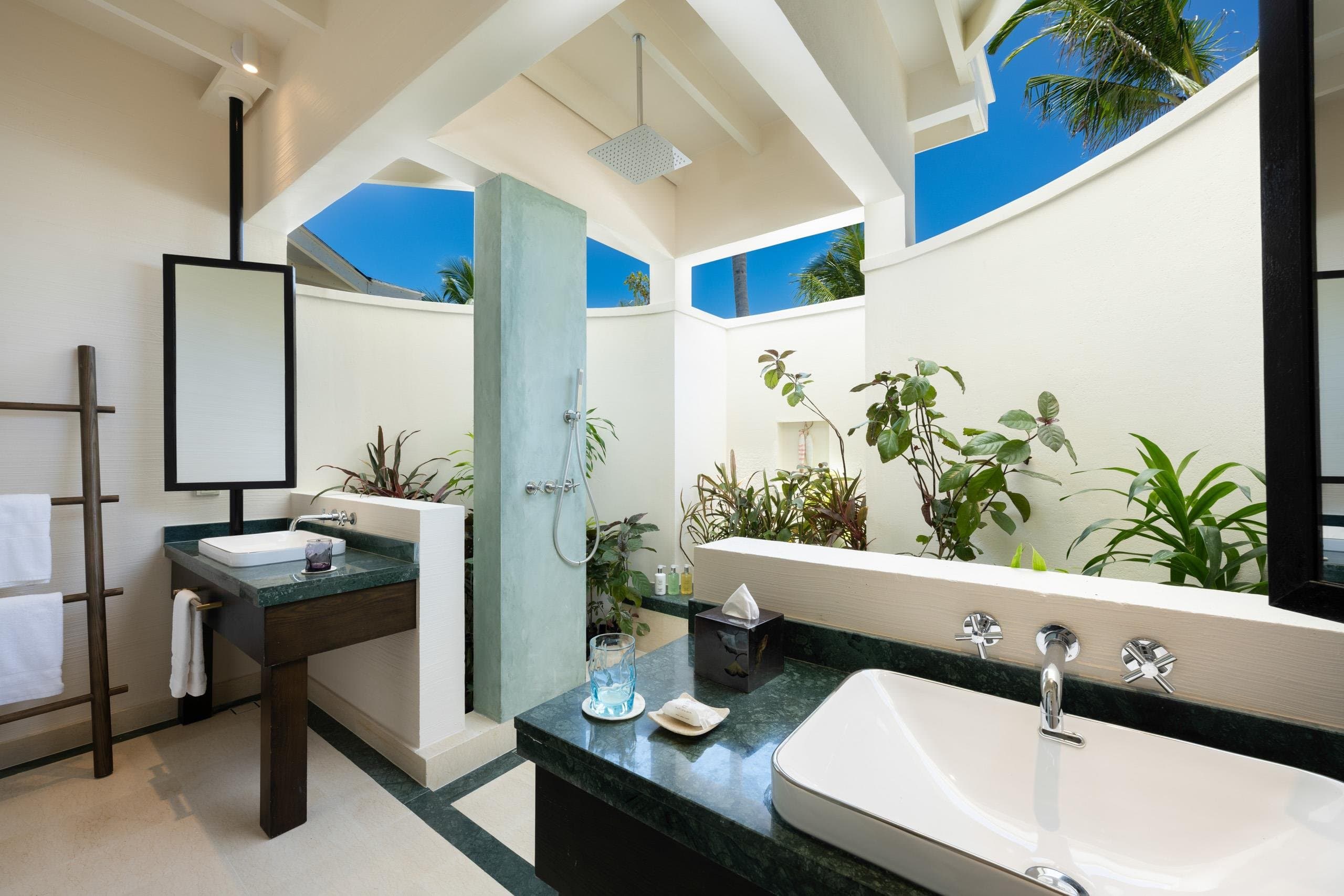 OBLU XPErience Ailafushi - Maldivy, Maldivy - foto 15