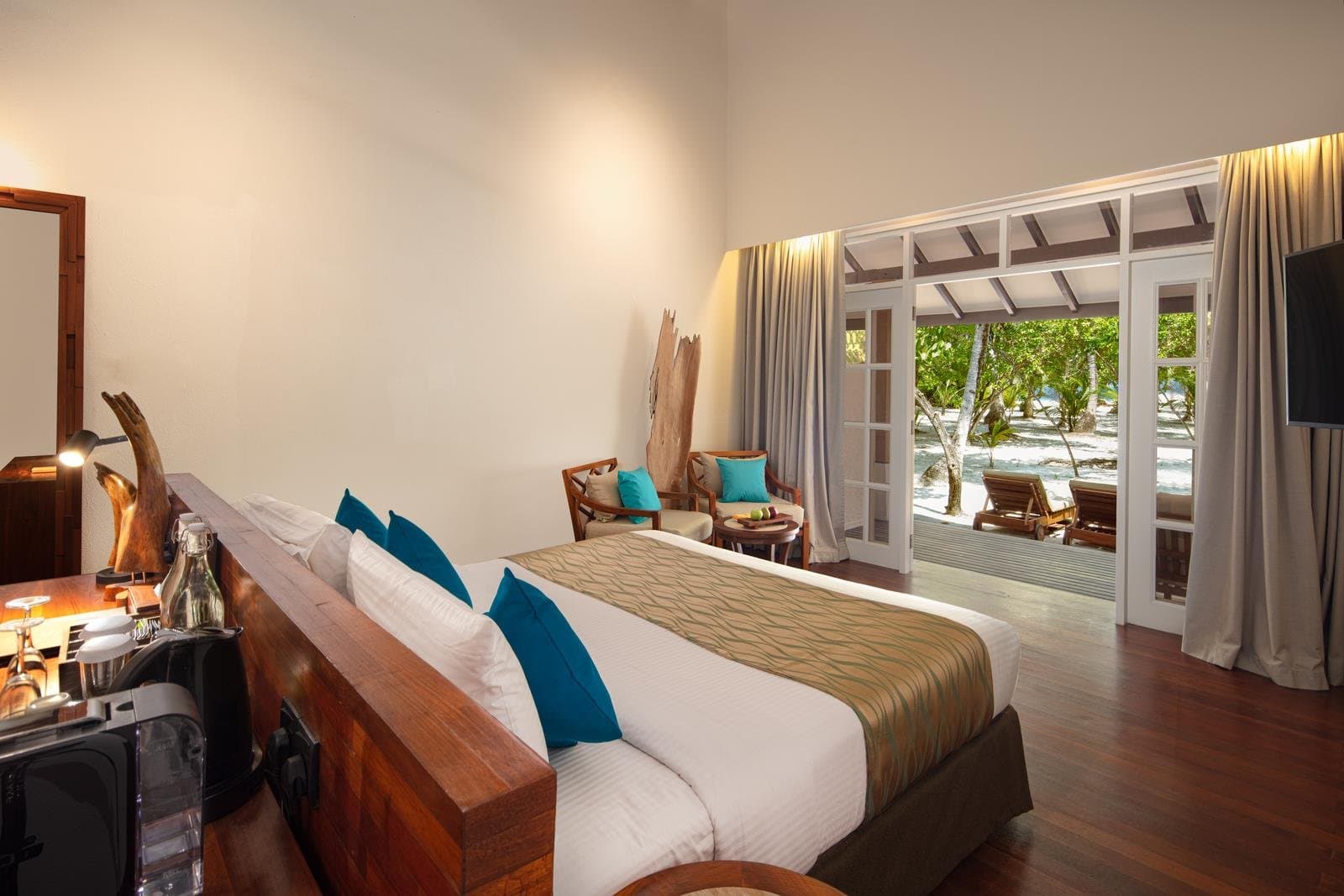 ADAARAN SELECT MEEDHUPPARU & PRESTIGE WATER VILLAS - Maldivy, Maldivy - foto 14
