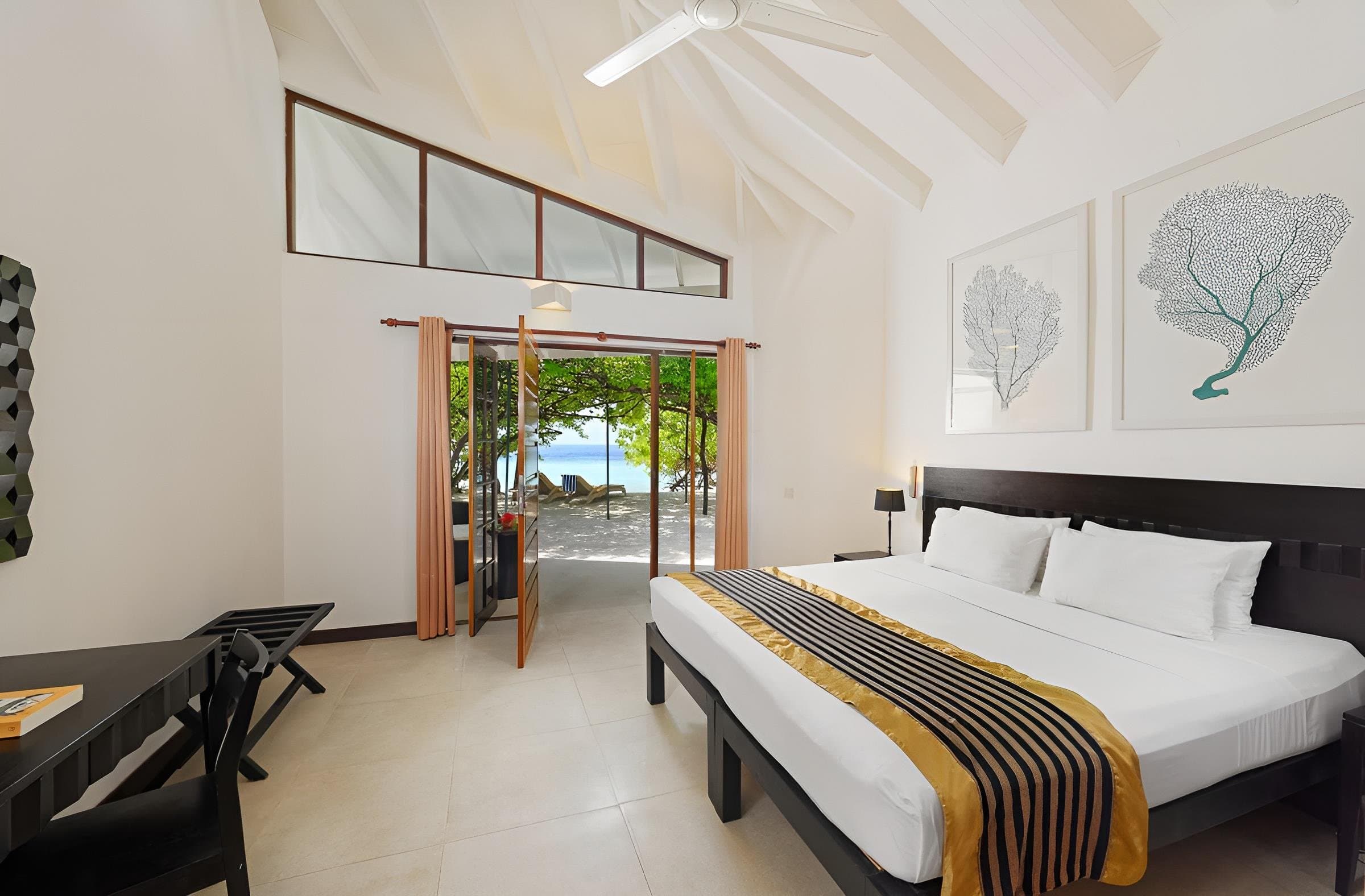 Embudu Village - Maldivy, Maldivy - foto 6
